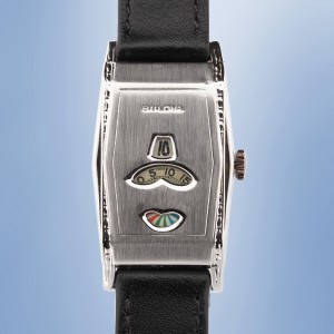 Bulova - Vintage Jumping Hour Chromed Steel Manual 23x43mm Circa 1970 