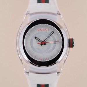 Gucci - Sync Quartz Ref. 137.3