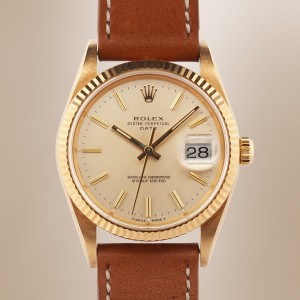Rolex - Oyster Perpetual Date 18k Yellow Gold Circa 1988 Ref. 15238