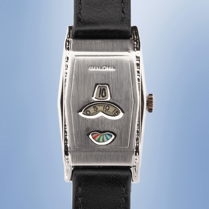 Bulova - Vintage Jumping Hour Chromed Steel Manual 23x43mm Circa 1970 