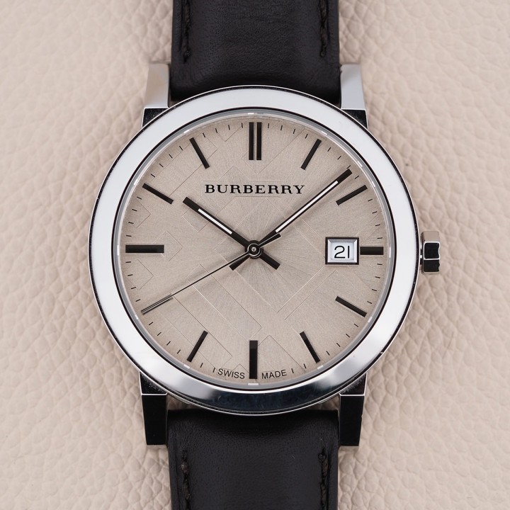 Burberry - The City Quartz 38mm Ref. BU9011