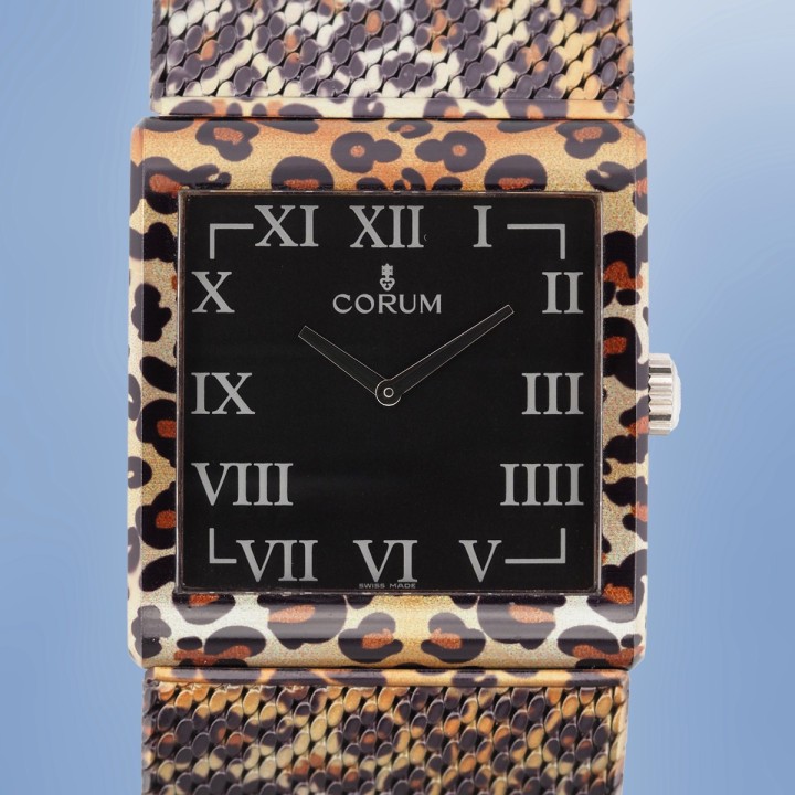 Corum - Buckingham Leopard 37 x 39 mm with Box and Warranty Ref. Z138