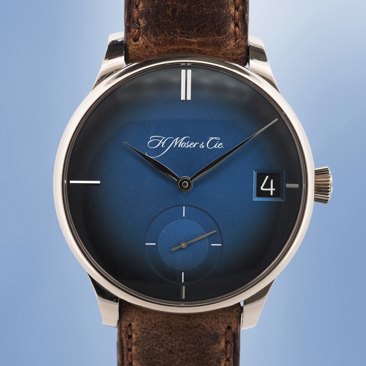 H. Moser & Cie -  Venturer Big Date White Gold Manual Winding " Purity Funky" Blue Fumé Dial Full Set Circa 2018 Ref. 2100-0203