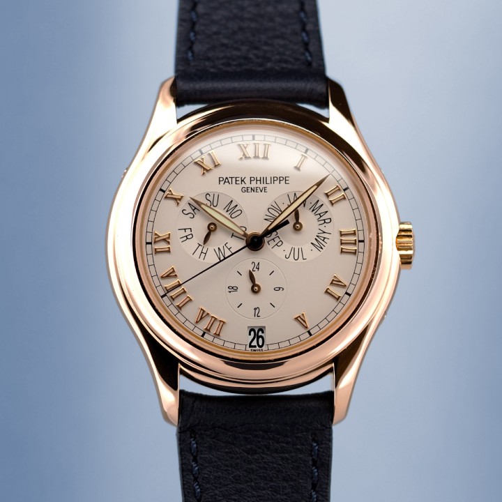 Patek Philippe - Annual Calendar Réf. 5035R in 18k pink gold Full Set