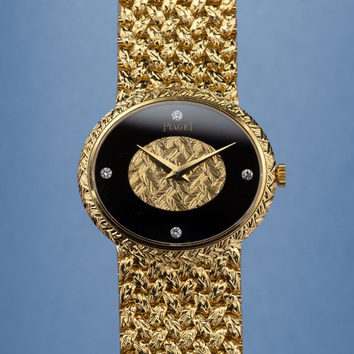 Piaget - Vintage Or 18ct Ref.9802 D2
