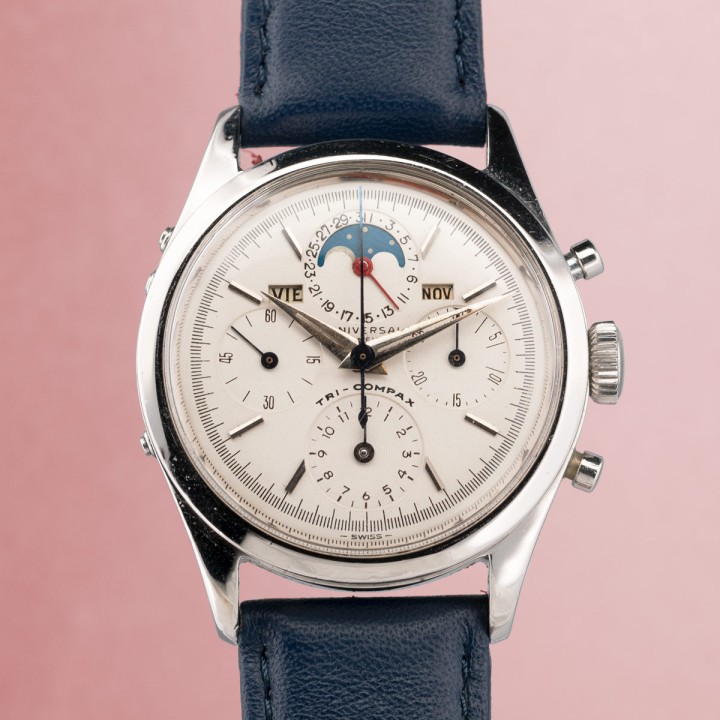 Universal Genève - Chronographe Tri-compax Ref. 22297