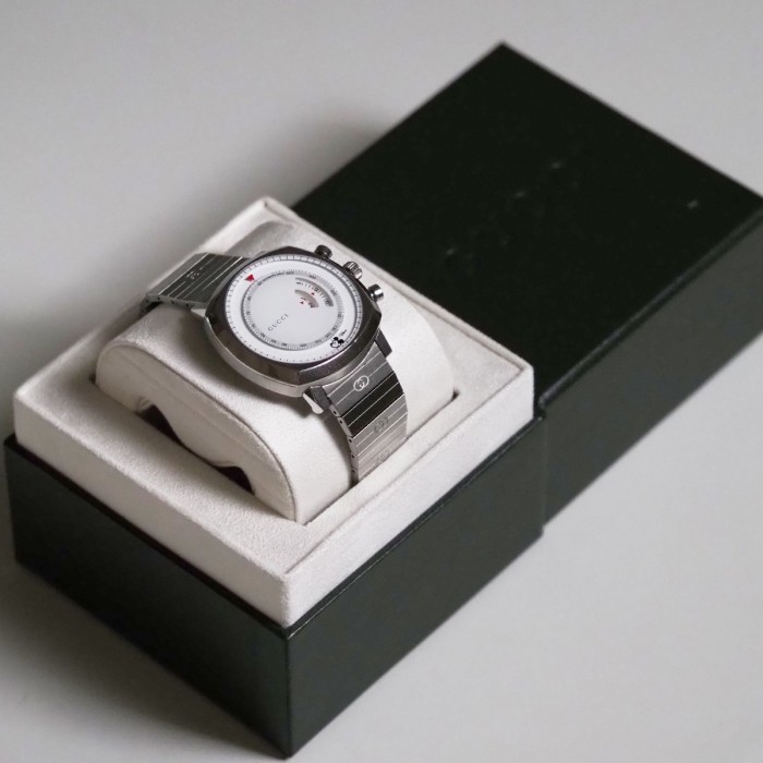 Gucci - Grip x Disney Mickey Mouse Chronograph Quartz Ref. 157.2