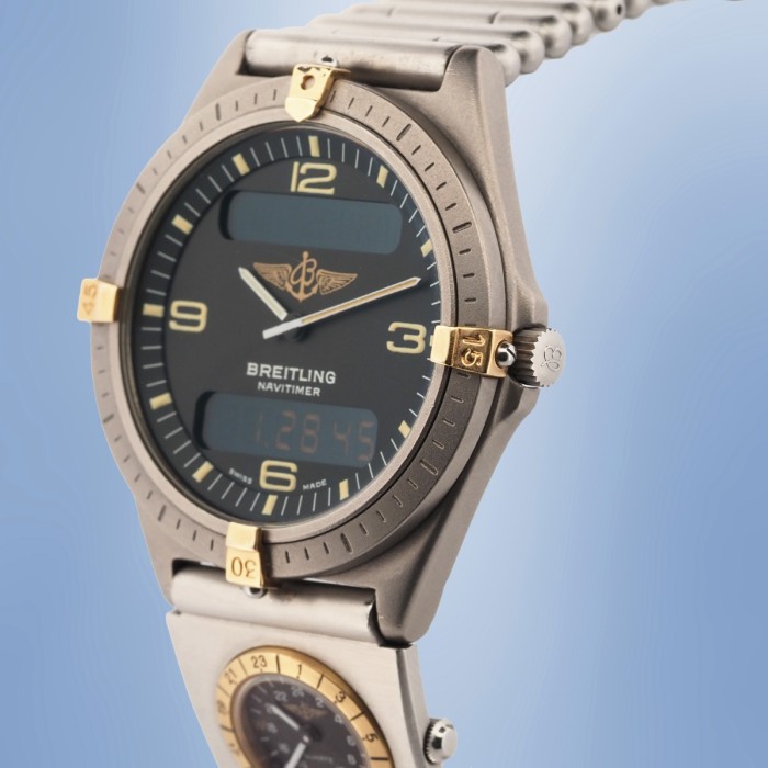 Breitling - Navitimer Aerospace Titanium and Link Watch Ref. 80360 et Ref. 81500