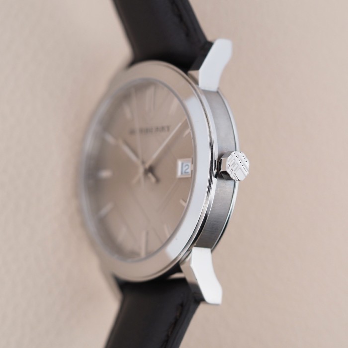 Burberry - The City Quartz 38mm Ref. BU9011