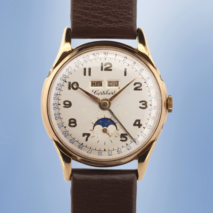 Cortébert - Triple Calendar Moonphase Gold Plated Ref. 9303