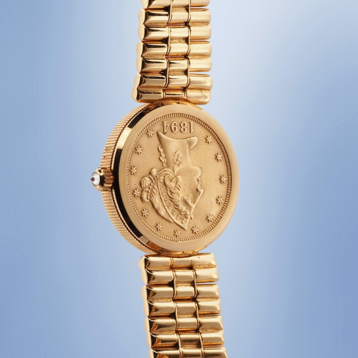 Corum - Unique "His & Hers" set with 18k Yellow Gold Necklace