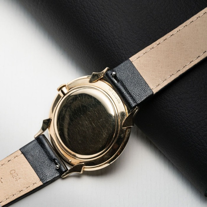 LeCoultre - Vintage Mechanical 14k Yellow Gold Circa 1960