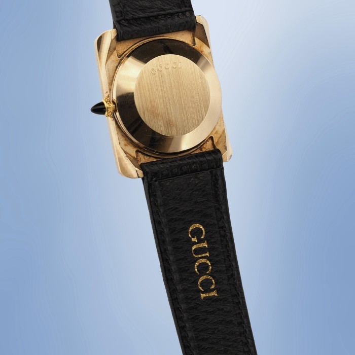 Gucci - Tank Black & Gold PVD Quartz Full Set 24x29mm