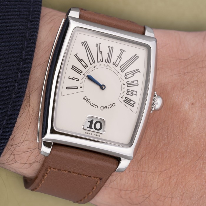 Gerald Genta - Retro Solo Ref. RS0.M.10 with original steel bracelet
