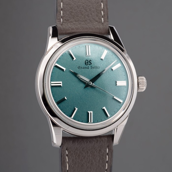 Grand Seiko - SBGW275 37mm limited edition of 140 pieces full set
