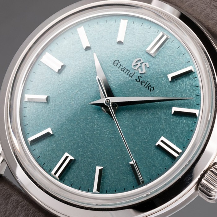 Grand Seiko - SBGW275 37mm limited edition of 140 pieces full set