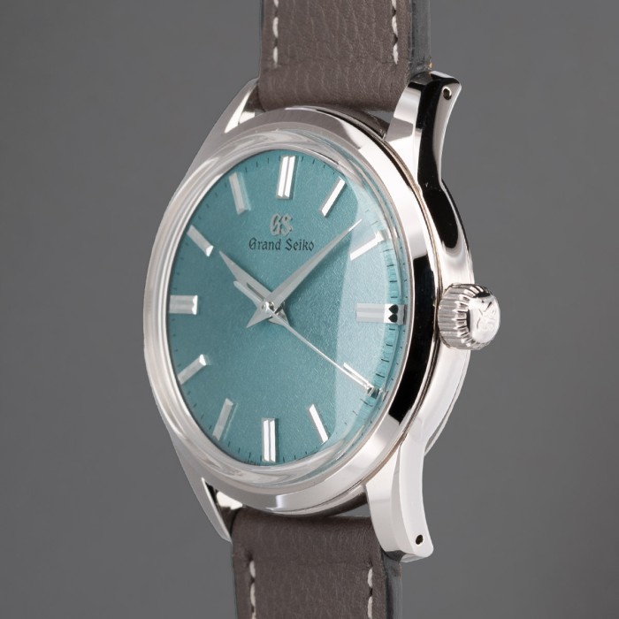 Grand Seiko - SBGW275 37mm limited edition of 140 pieces full set
