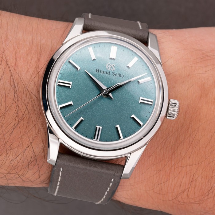 Grand Seiko - SBGW275 37mm limited edition of 140 pieces full set