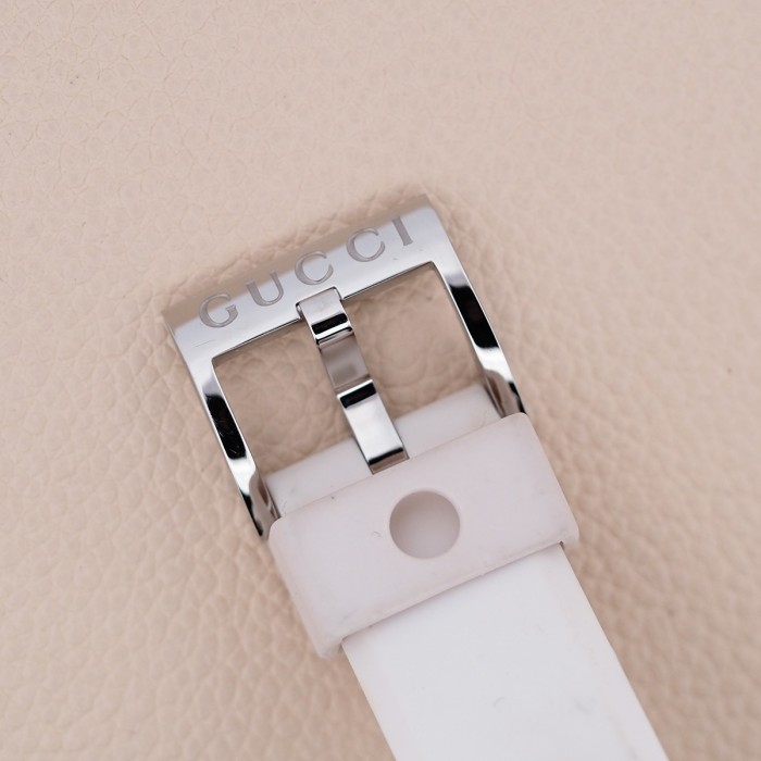 Gucci - Sync Quartz Ref. 137.3