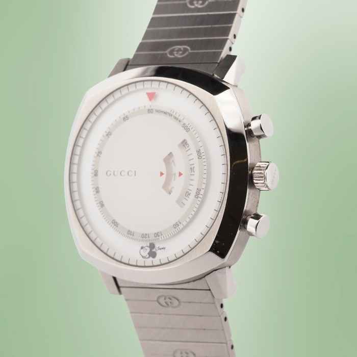 Gucci - Grip x Disney Mickey Mouse Chronograph Quartz Ref. 157.2