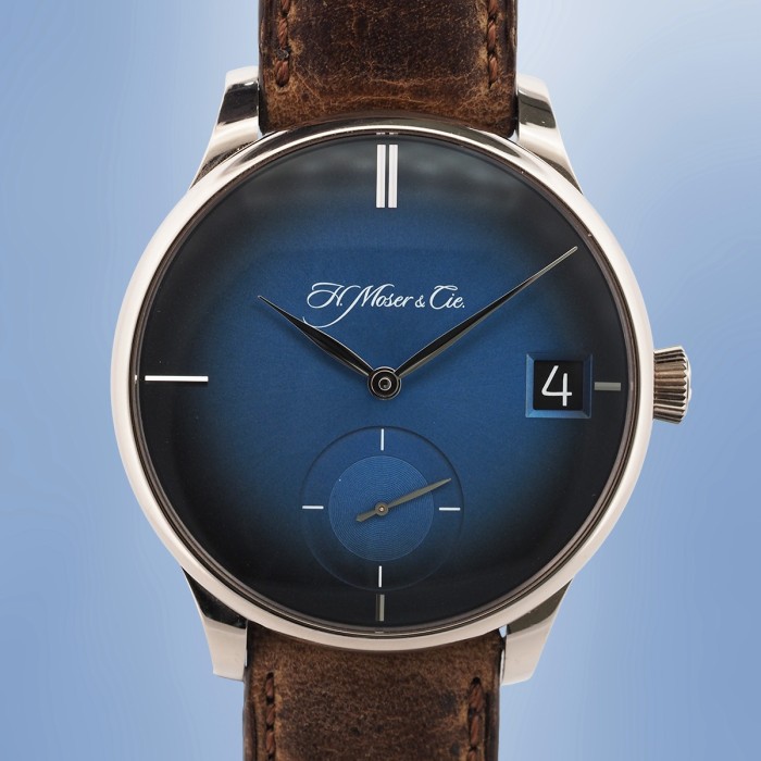 H. Moser & Cie -  Venturer Big Date White Gold Manual Winding " Purity Funky" Blue Fumé Dial Full Set Circa 2018 Ref. 2100-0203