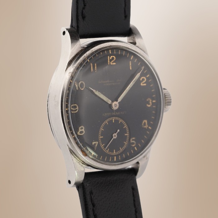 International Watch Co. - Calatrava Vintage Military Hermet Sport Anti-Magnet Cal. 83
