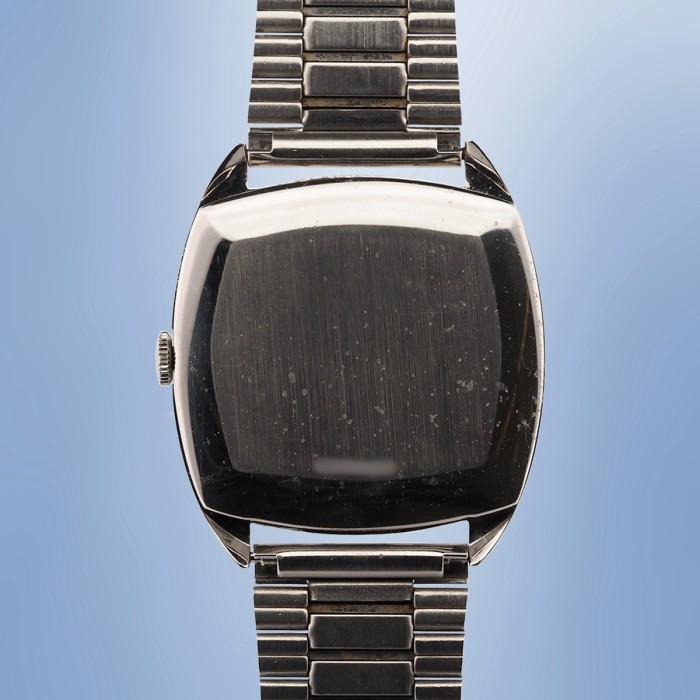 IWC - Vintage Tonneau Black Lacquered Dial Circa 1973 Ref. 2581