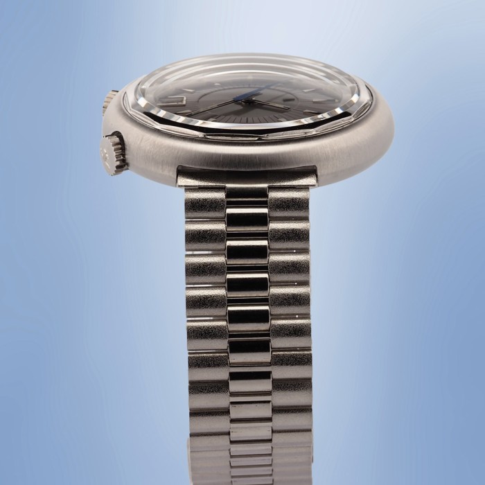 Jaeger-LeCoultre - Memovox Snowdrop Ref. E877