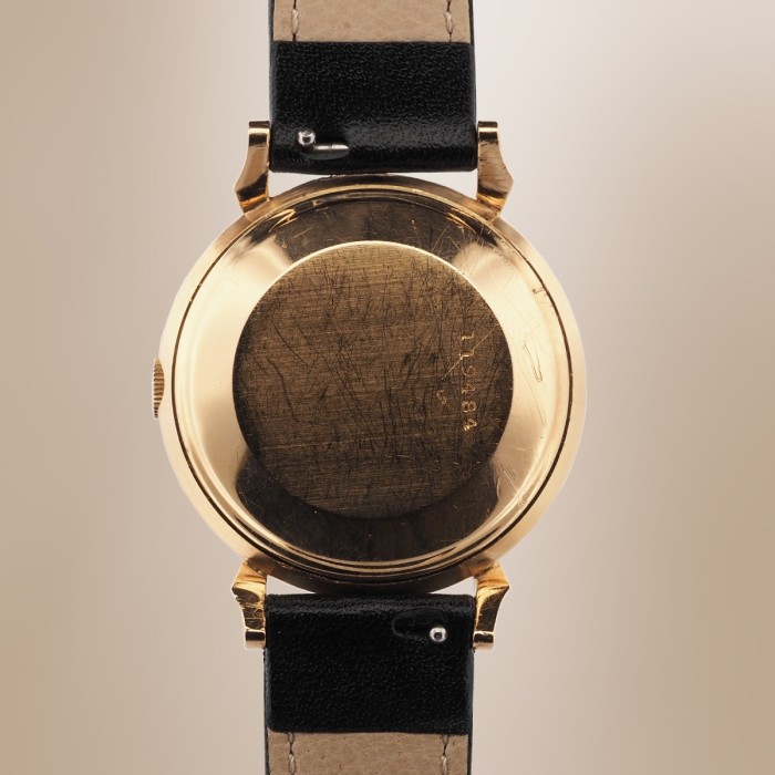Jaeger-LeCoultre - Powermatic Power Reserve Indicator 18k Yellow Gold Circa 1950