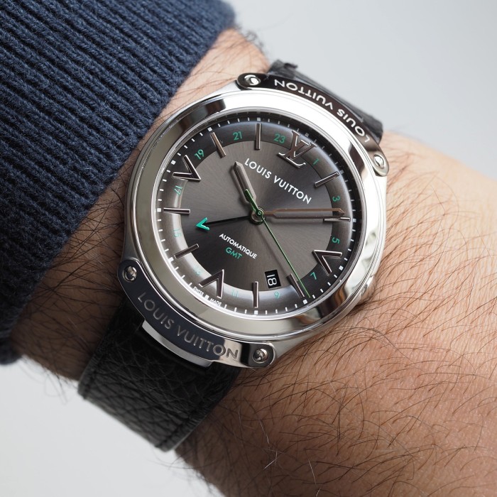 Louis Vuitton - Fifty Five GMT Automatic Full Set Circa 2015 Ref. Q6D30