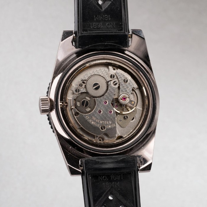 Nisus - "New Old Stock" Ref. 9611 from 1970