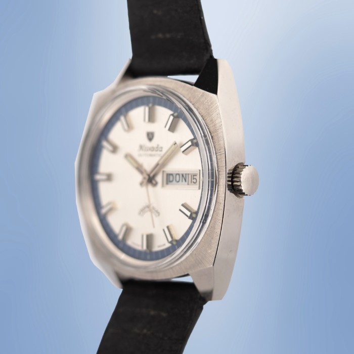 Nivada - Rising Sun Vintage Circa 1968 Ref. 67073