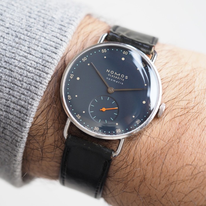 NOMOS Glashütte - Metro 1968 Neomatik Nachtblau Full Set Circa 2017 Ref. 1110
