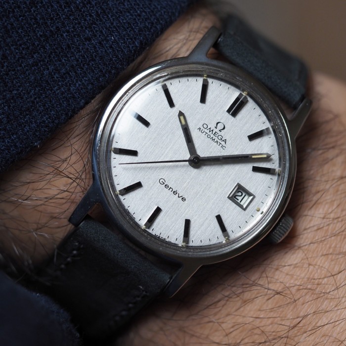Omega - Genève Automatic Quick Stem Date Circa 1970 Ref. 166.0098