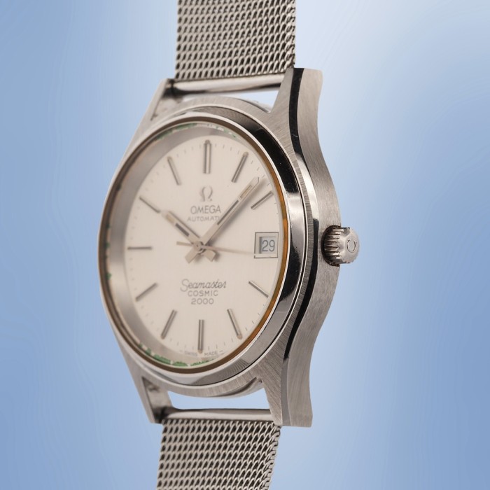 Omega - Seamaster Cosmic 2000 Automatic Date with original box, never worn