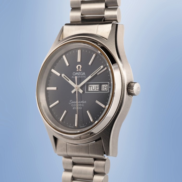 Omega - Seamaster Cosmic 2000 Automatic Day-Date Spider Dial Circa 1970 Ref. 166.1129