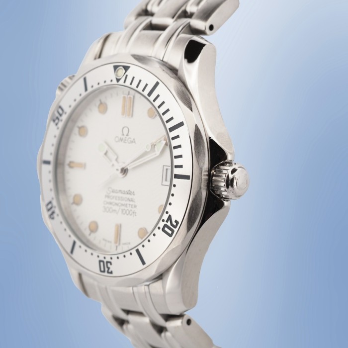 Omega - Seamaster 300M Circa 1999 Ref. 2552.20