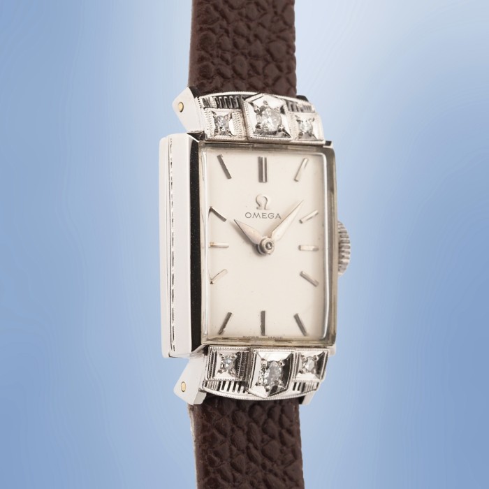 Omega - Vintage Art Deco Jewel Watch Manual Wind Platinum Circa 1950