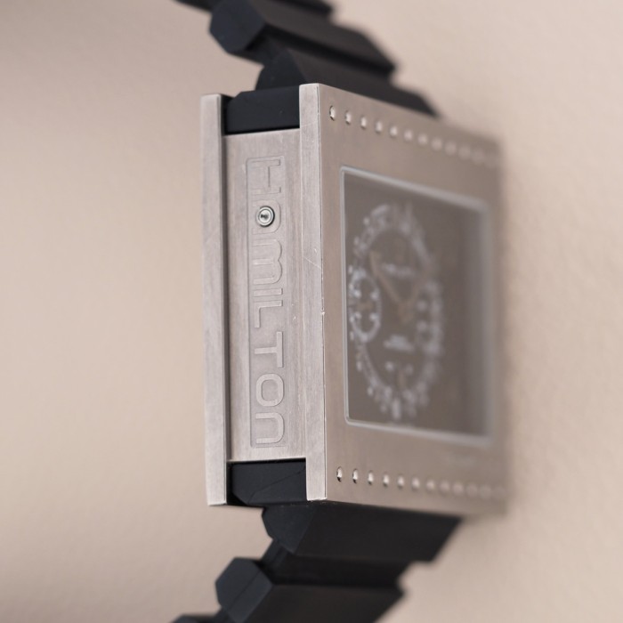 Hamilton - Khaki Code Breaker Chronograph Titanium Valjoux 7753 Ref. H796160