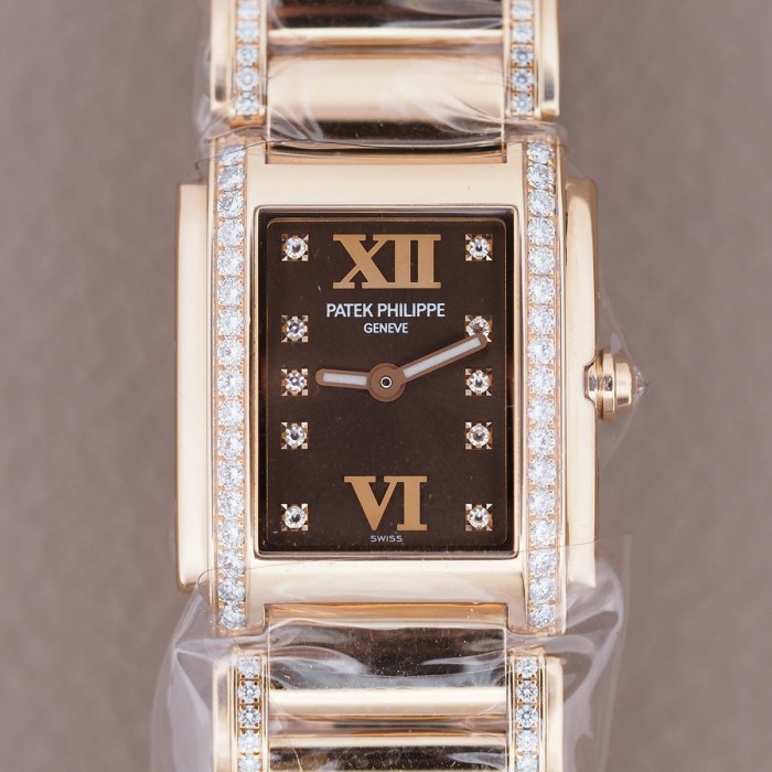 Patek Philippe - Twenty~4 18k Rose Gold with Diamonds on the Links Ref. 4910/11R-010
