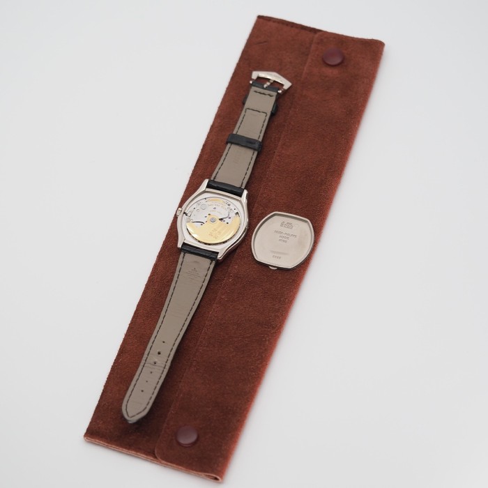 Patek Philippe - Gondolo Tonneau White Gold Cal. 315 SC Circa 1996 Complete Set Ref. 5030
