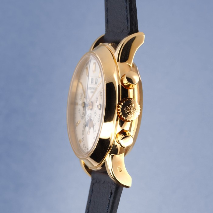 Patek Philippe -  3970 "fourth series"  Full Set Perpetual Calendar Chronograph in 18k YG