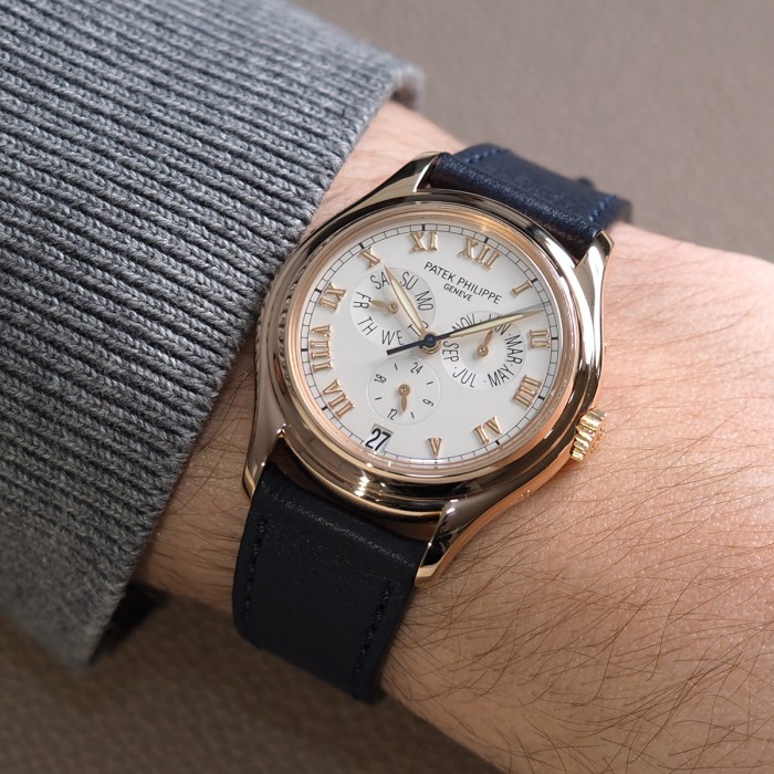 Patek Philippe - Annual Calendar Réf. 5035R in 18k pink gold Full Set
