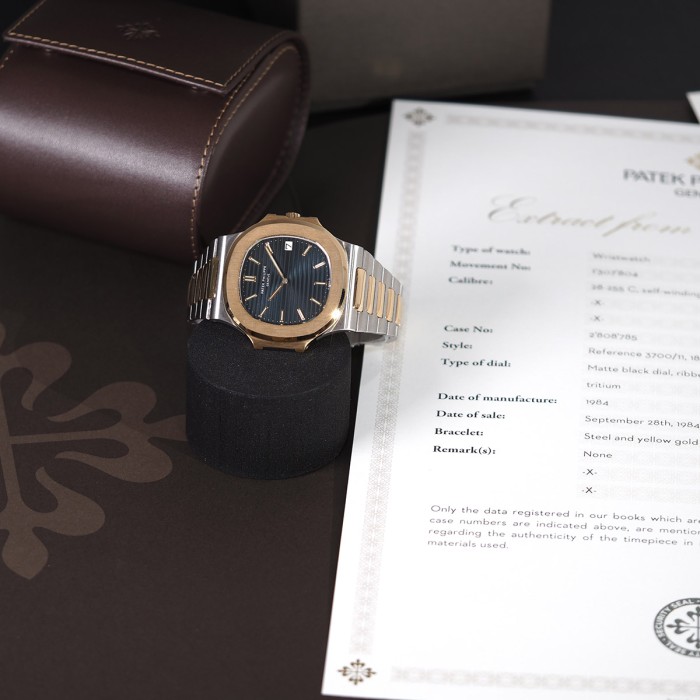 Patek Philippe - Nautilus Jumbo Ref. 3700/11 Two Tone from 1984 with extract of archives