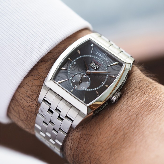Perrelet - Big Date Tonneau Automatic Circa 2010 Ref. A1015/A0378