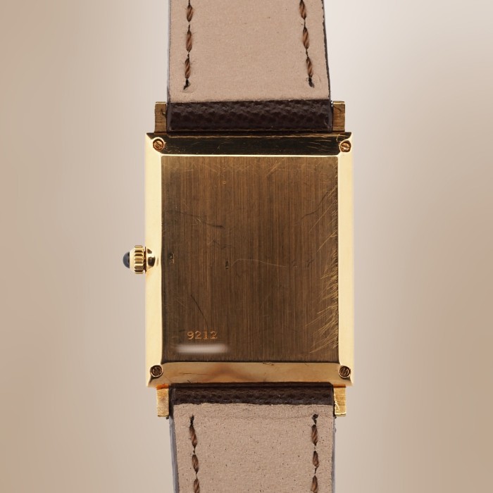 Piaget - Rectangular Manual Cal. 9P 18k Yellow Gold Circa 1970 Ref. 9212