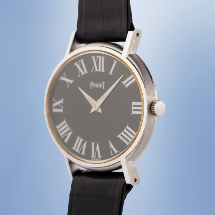 Piaget - Vintage Oval 9P Mechanical 18k White Gold Ref. 9871