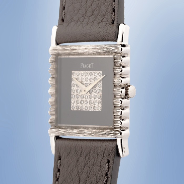 Piaget - Vintage Diamond & Onyx Dial White Gold 24mm Circa 1970 Ref. 9131C16