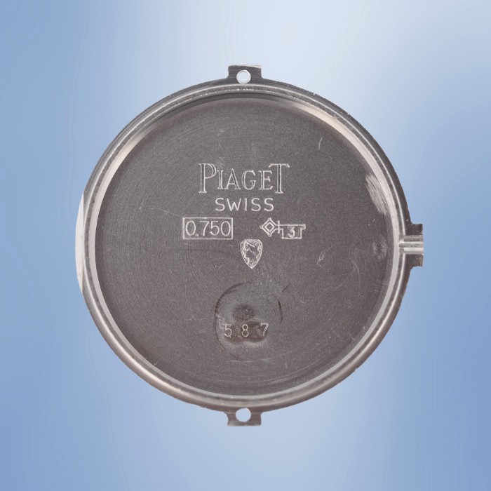 Piaget - Tradition Ref. 926 A6 in 18k white gold with diamonds