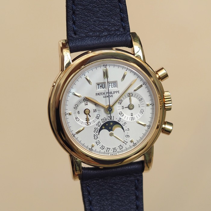 Patek Philippe -  3970 "fourth series"  Full Set Perpetual Calendar Chronograph in 18k YG
